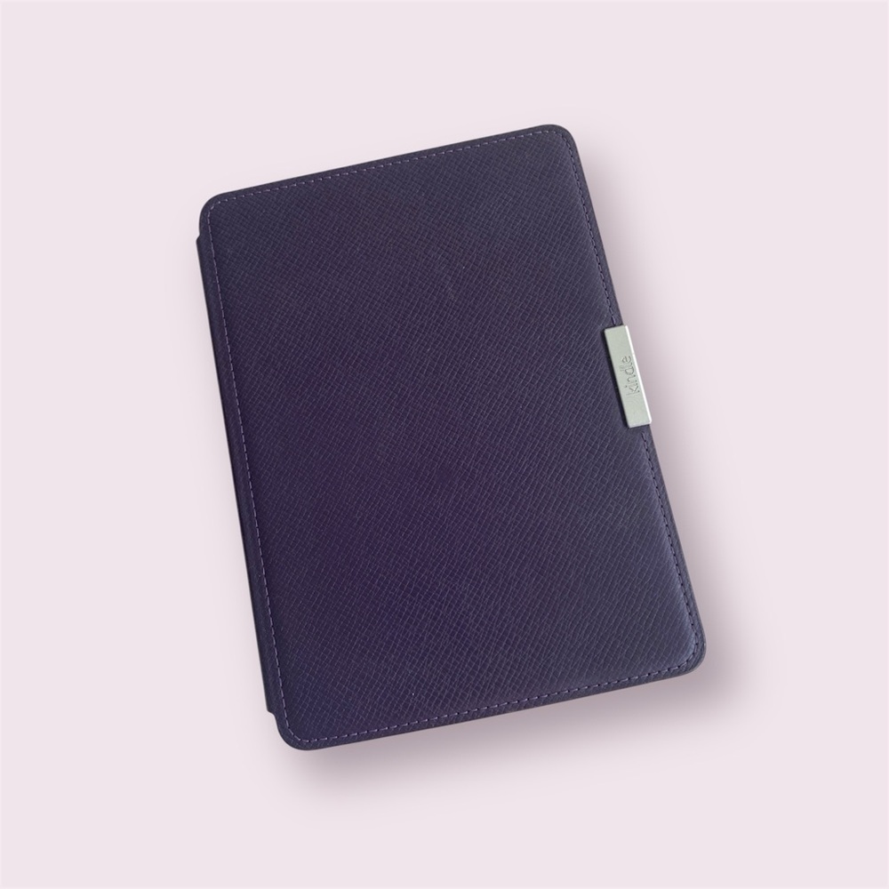 Amazon Kindle Paperwhite (1/2/3 Generation ONLY) Purple Smart Case